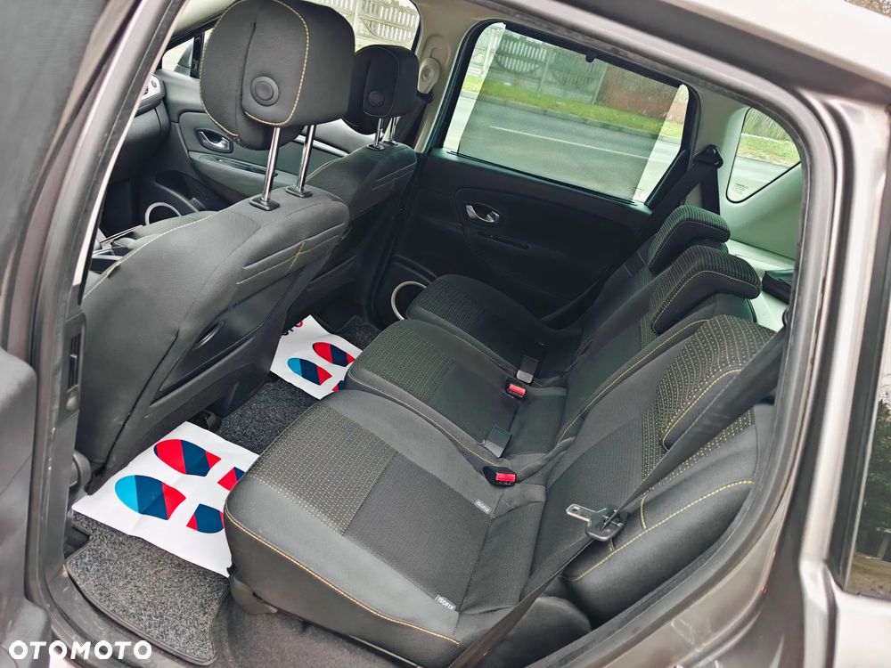 Renault Scenic TCe 130 Dynamique - 8