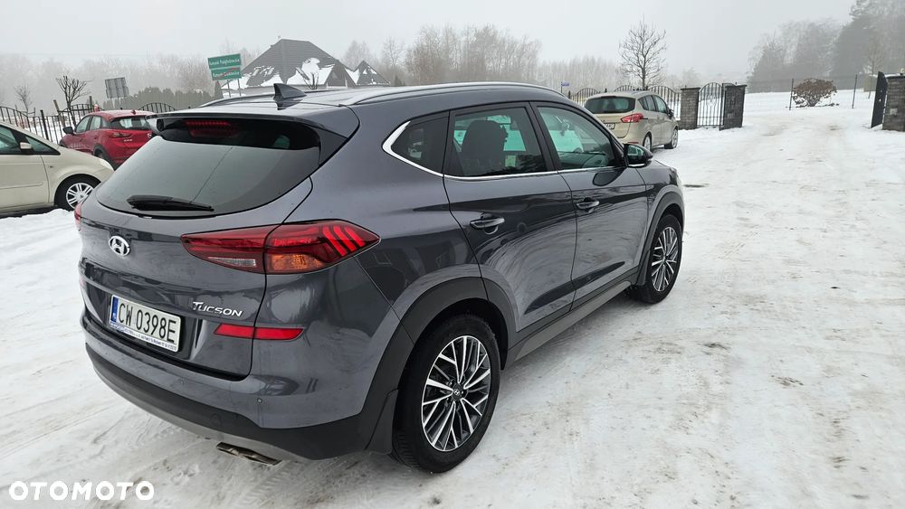 Hyundai Tucson - 16