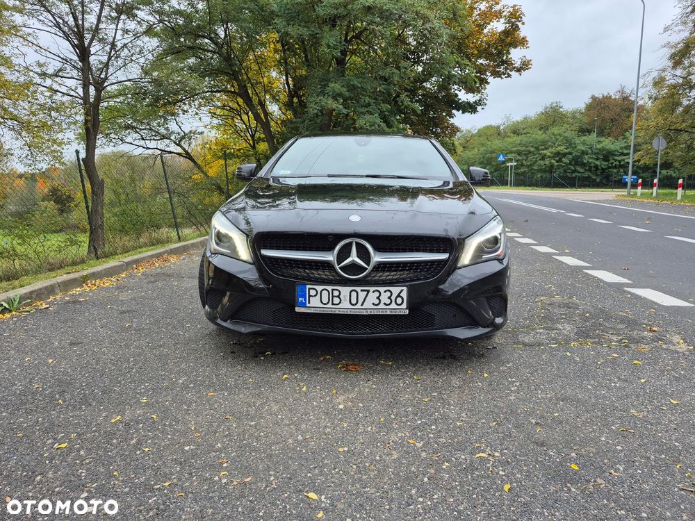 Mercedes-Benz CLA 250 7G-DCT AMG Line - 2