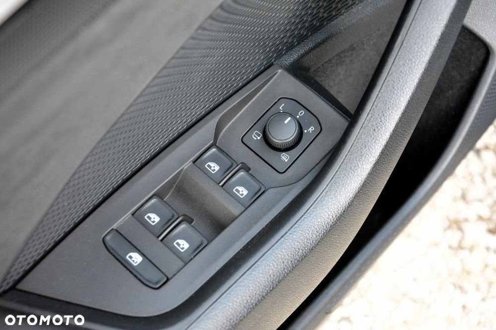 Skoda Octavia 2.0 TSI GPF RS 245 DSG - 17