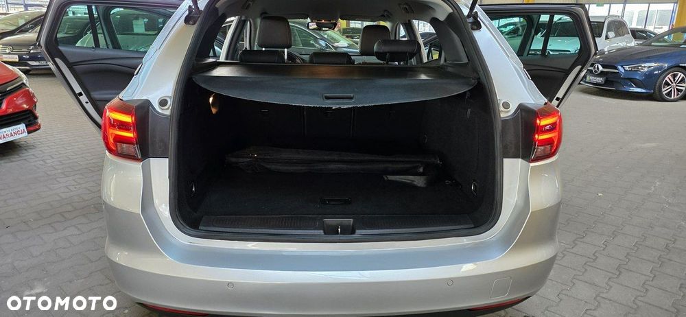 Opel Astra - 14