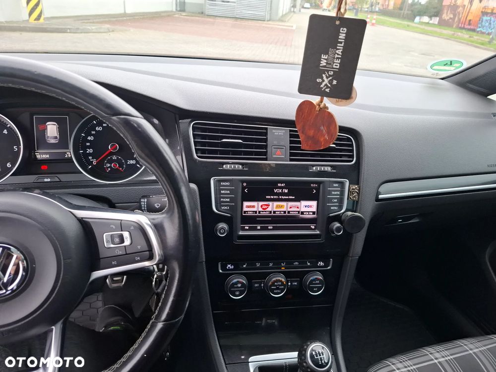 Volkswagen Golf VII 2.0 TDI BMT GTD - 16