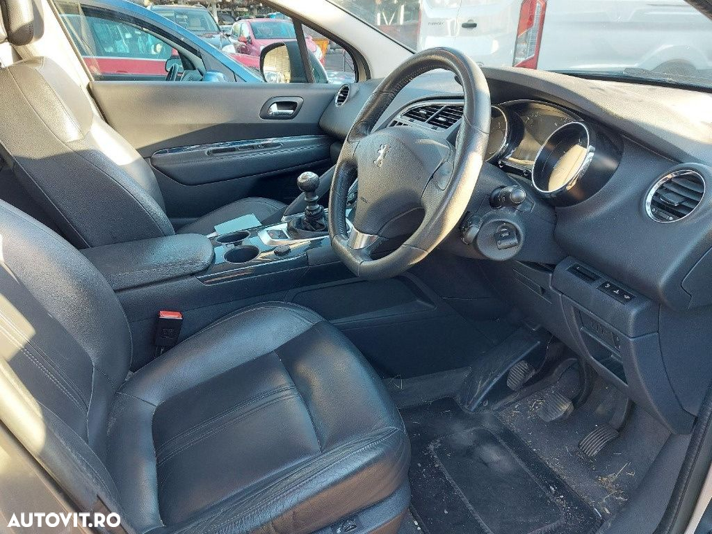 Capota Peugeot 3008 2011 SUV 1.6 HDI - 8