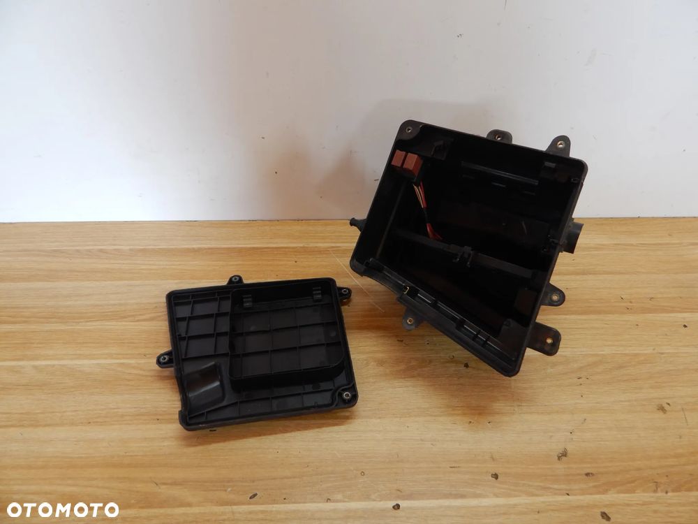 Obudowa skrzynka bezpieczników 2.3 dci Master III Movano NV400 10-20 Łuków części - 6