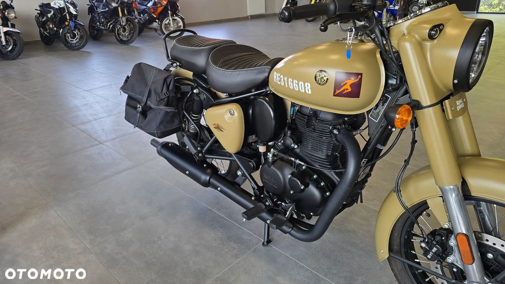 Royal Enfield Classic - 23
