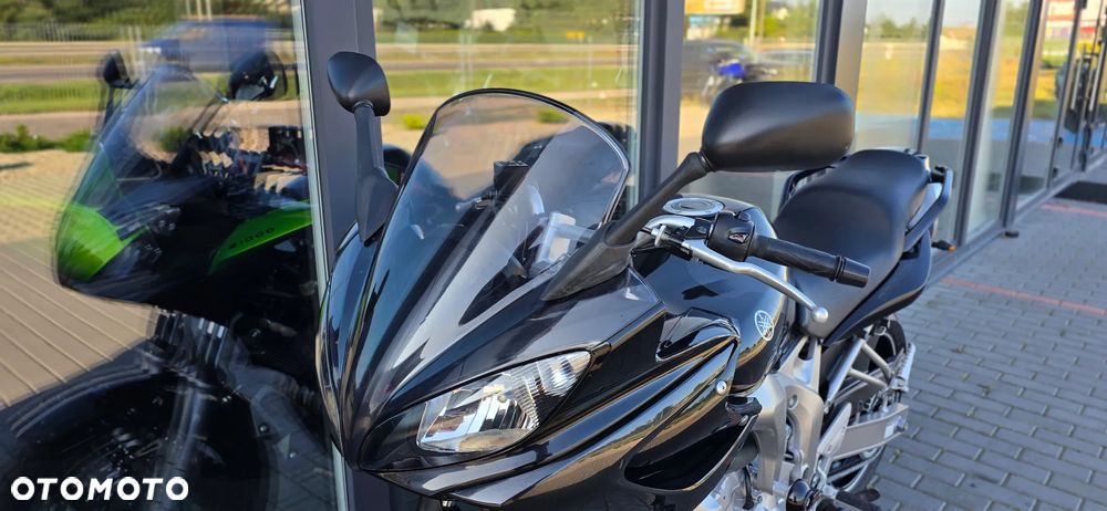 Yamaha FZ6 - 32