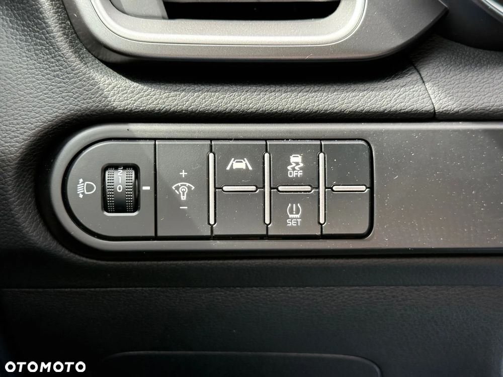 Kia XCeed 1.6 T-GDI M DCT - 34