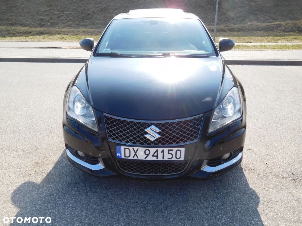 Suzuki Kizashi 2.4 Sport 4WD CVT - 14
