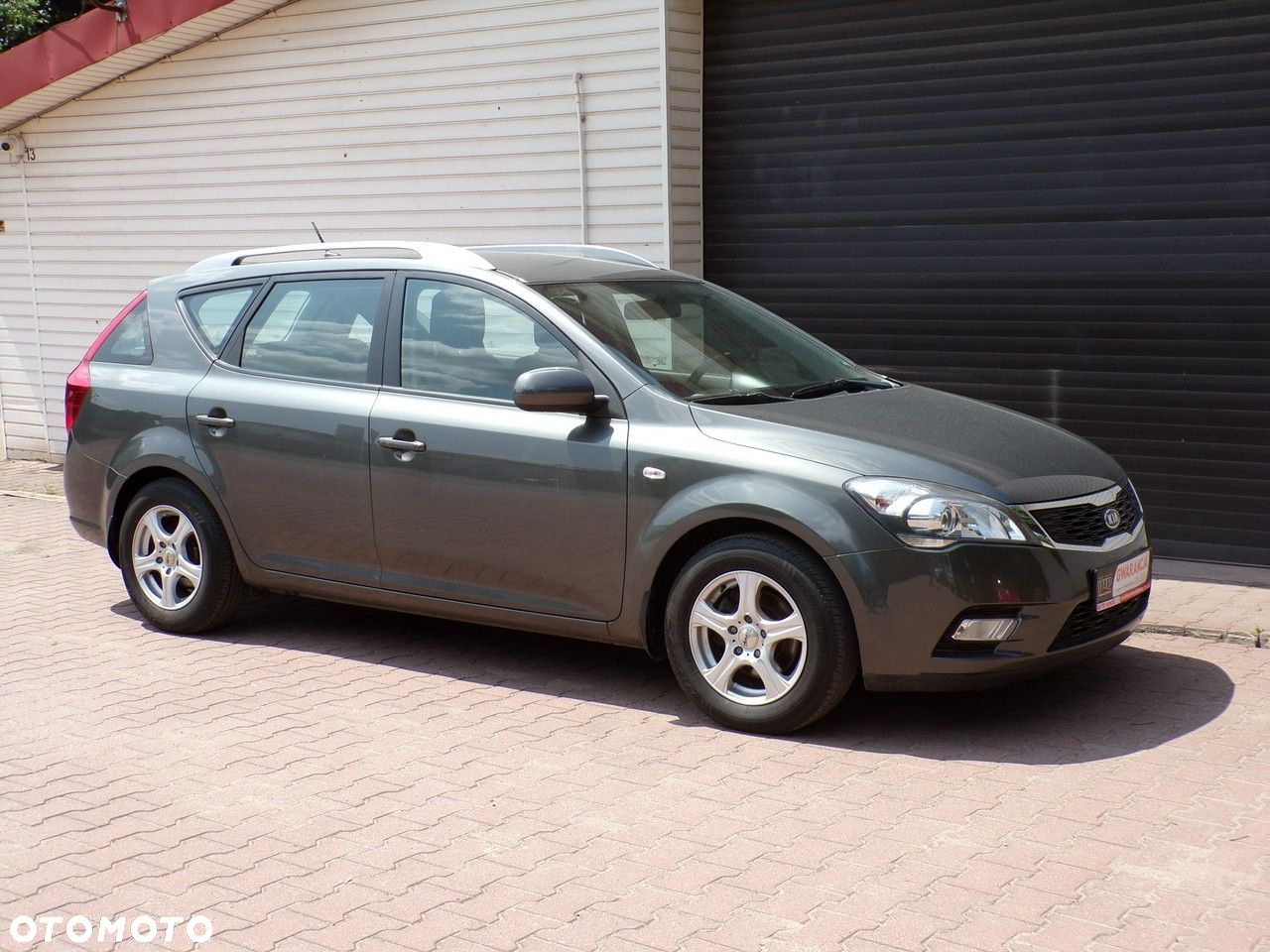 Kia Ceed - 3