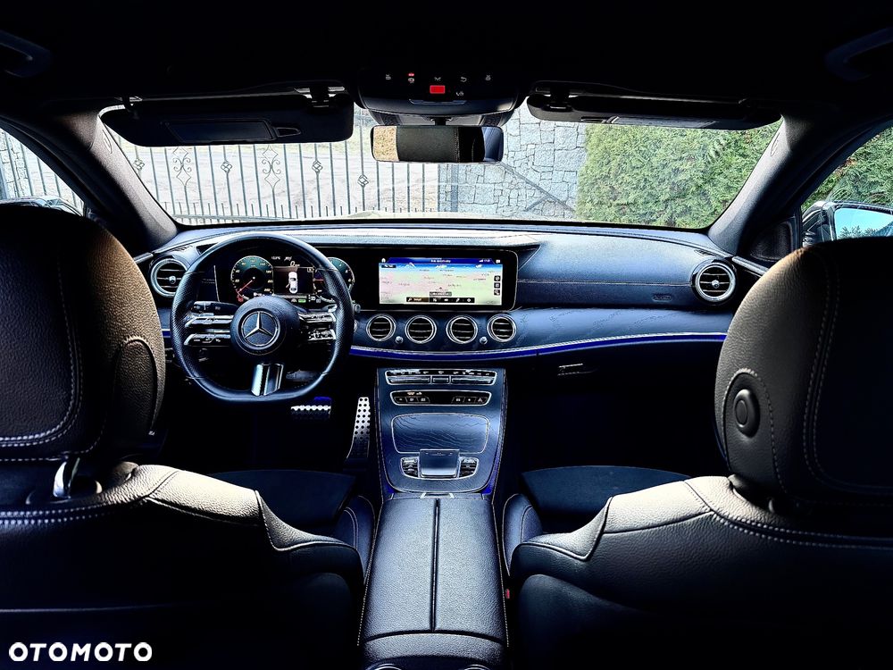 Mercedes-Benz Klasa E 300 de 9G-TRONIC AMG Line - 29