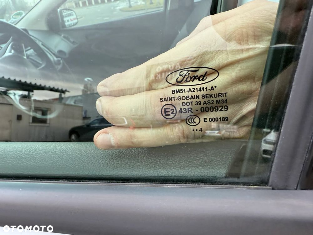 Ford Focus Turnier 1.0 EcoBoost Start-Stopp-System TREND - 14