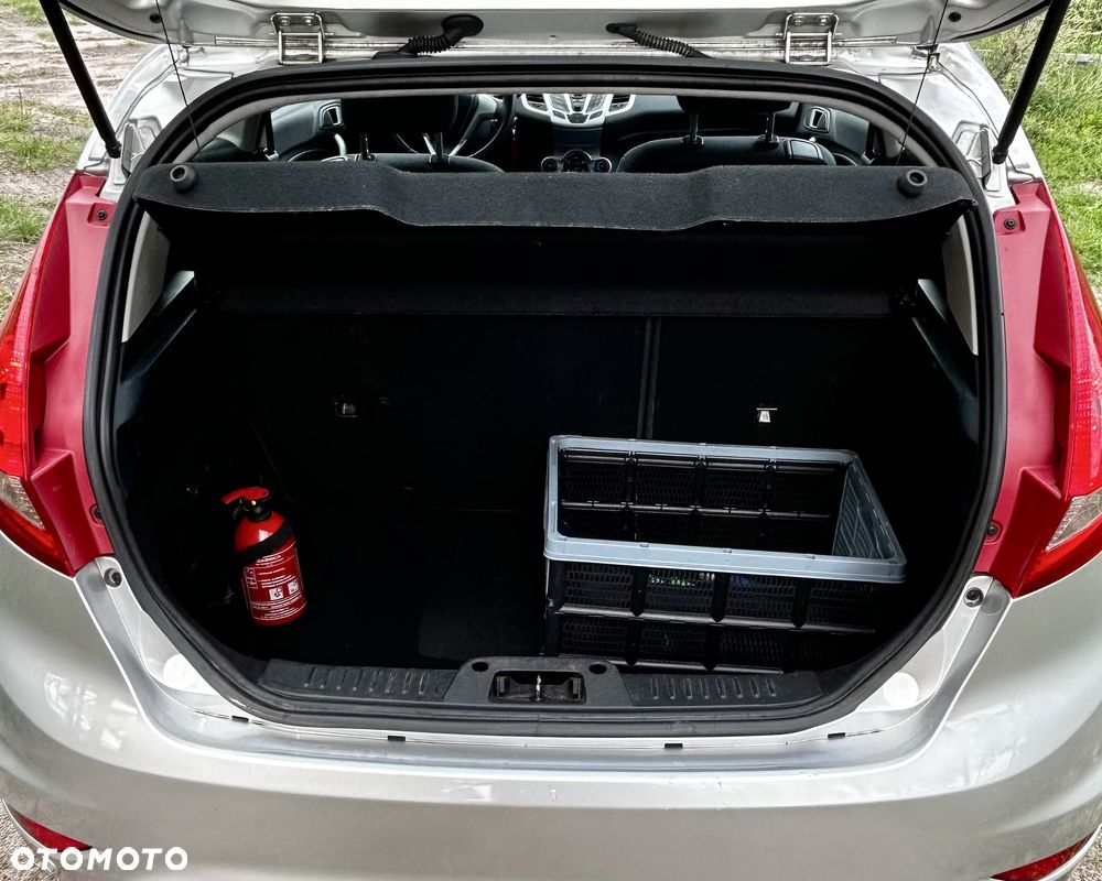 Ford Fiesta 1.25 Ambiente - 8