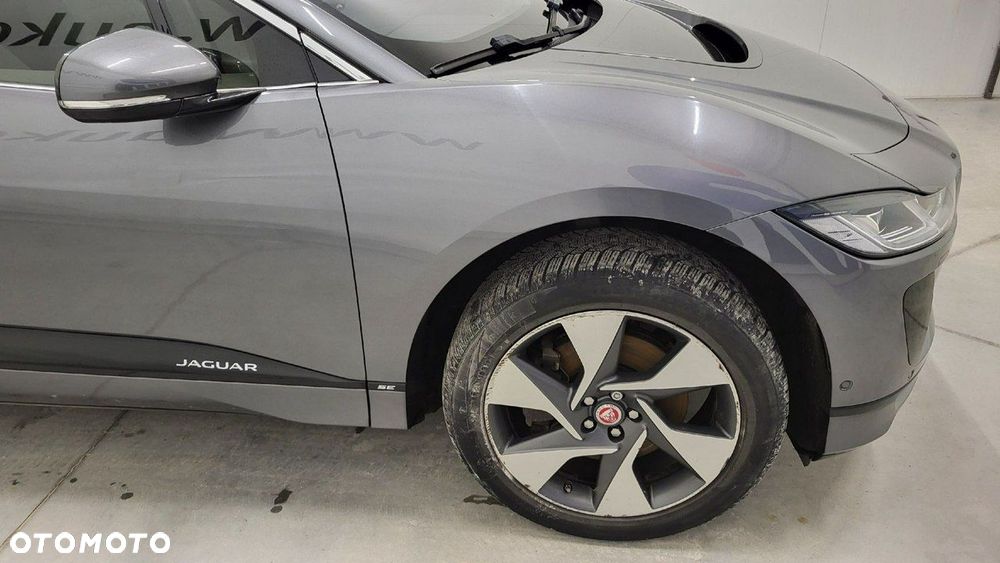 Jaguar I-Pace - 4