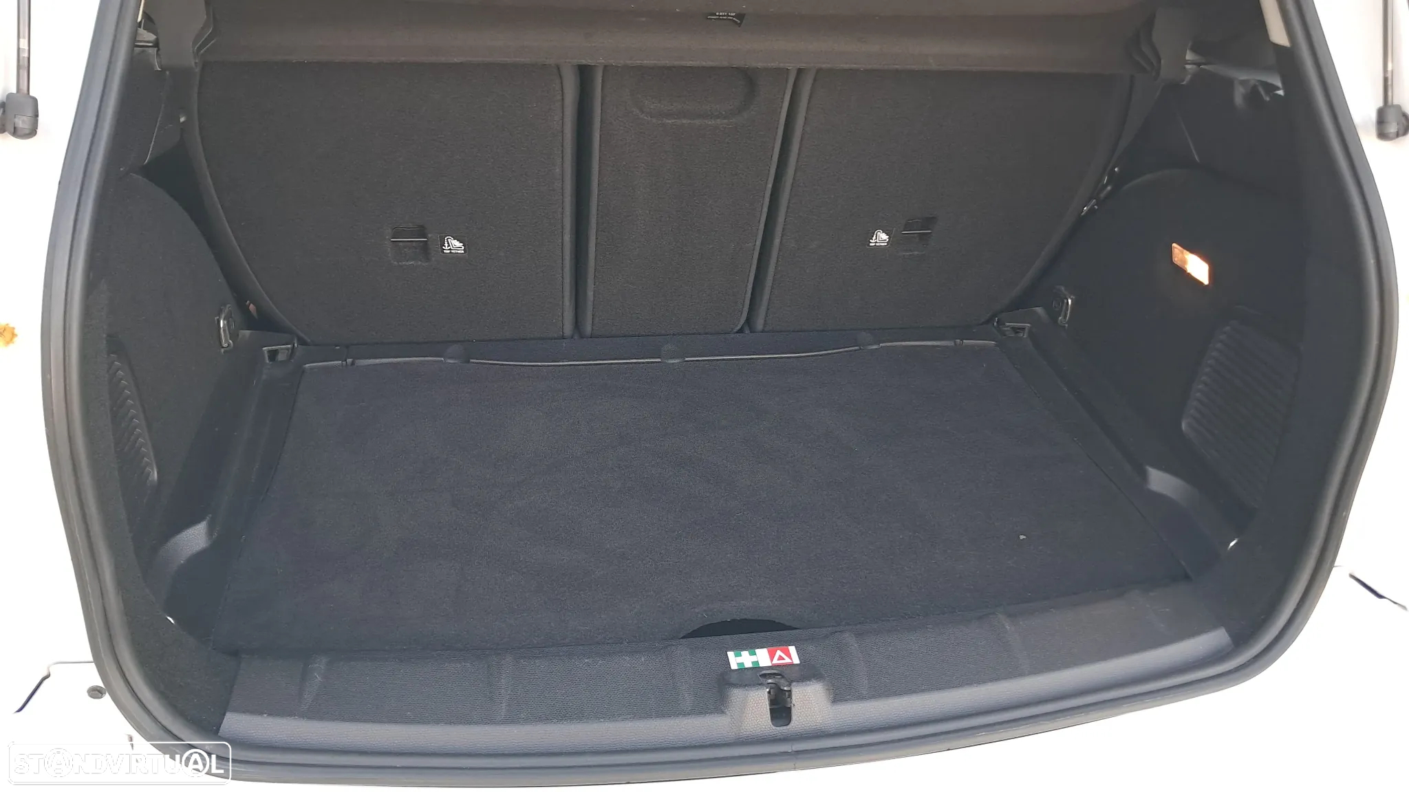 MINI Countryman Cooper D ALL4 - 26