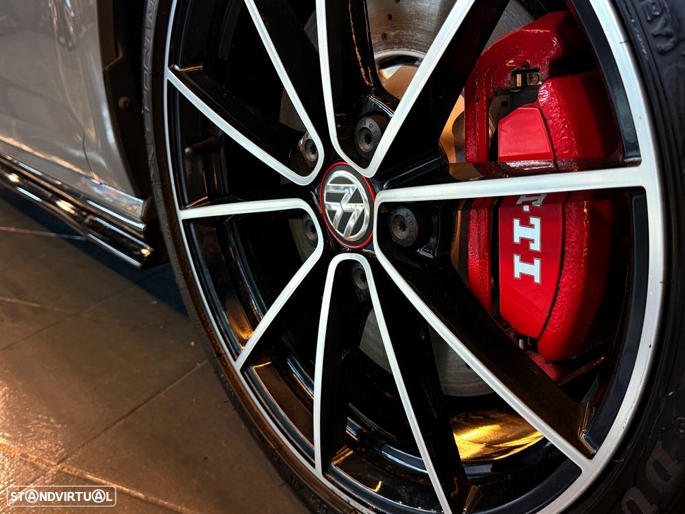 VW Golf GTI TCR 2.0 TSI OPF DSG - 14