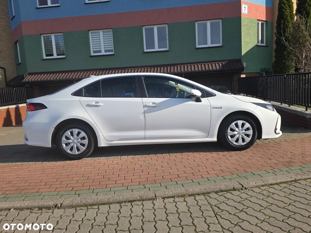 Toyota Corolla 1.8 Hybrid Comfort - 33