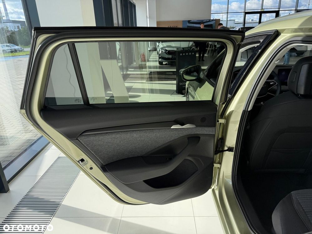 Skoda Superb 2.0 TSI 4x4 Edition 130 DSG - 13