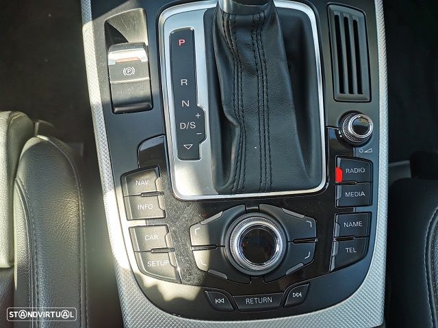 Audi A4 Avant 2.0 TDI Multitronic - 14