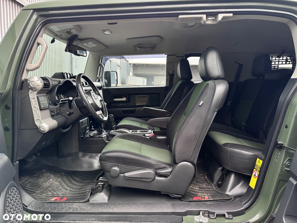 Toyota FJ 4.0 4x4 - 16