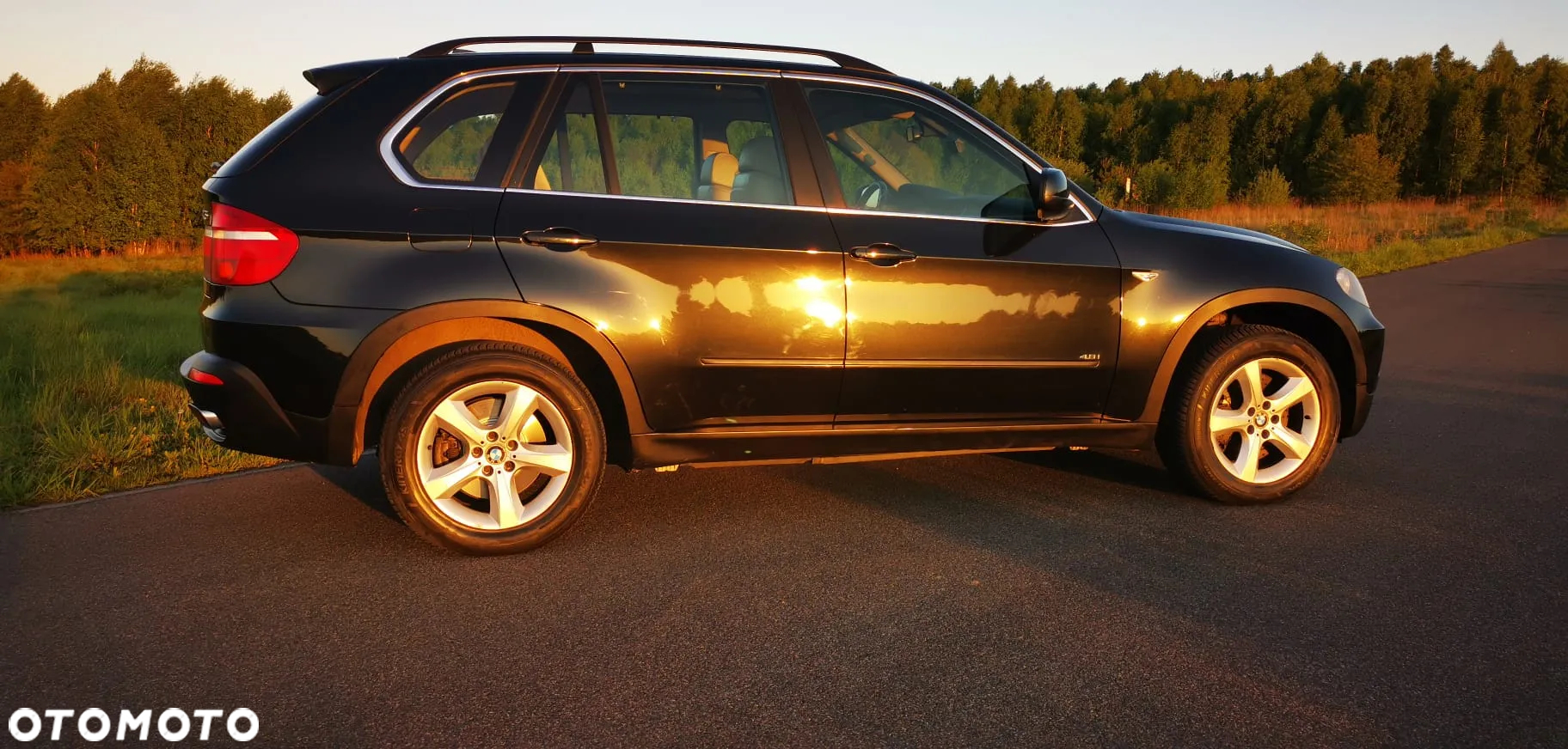BMW X5 4.8i xDrive - 29