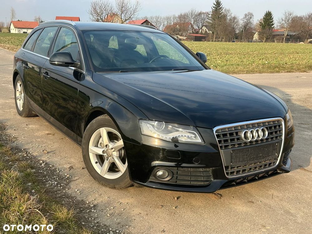 Audi A4 Avant 2.0 T FSI - 1