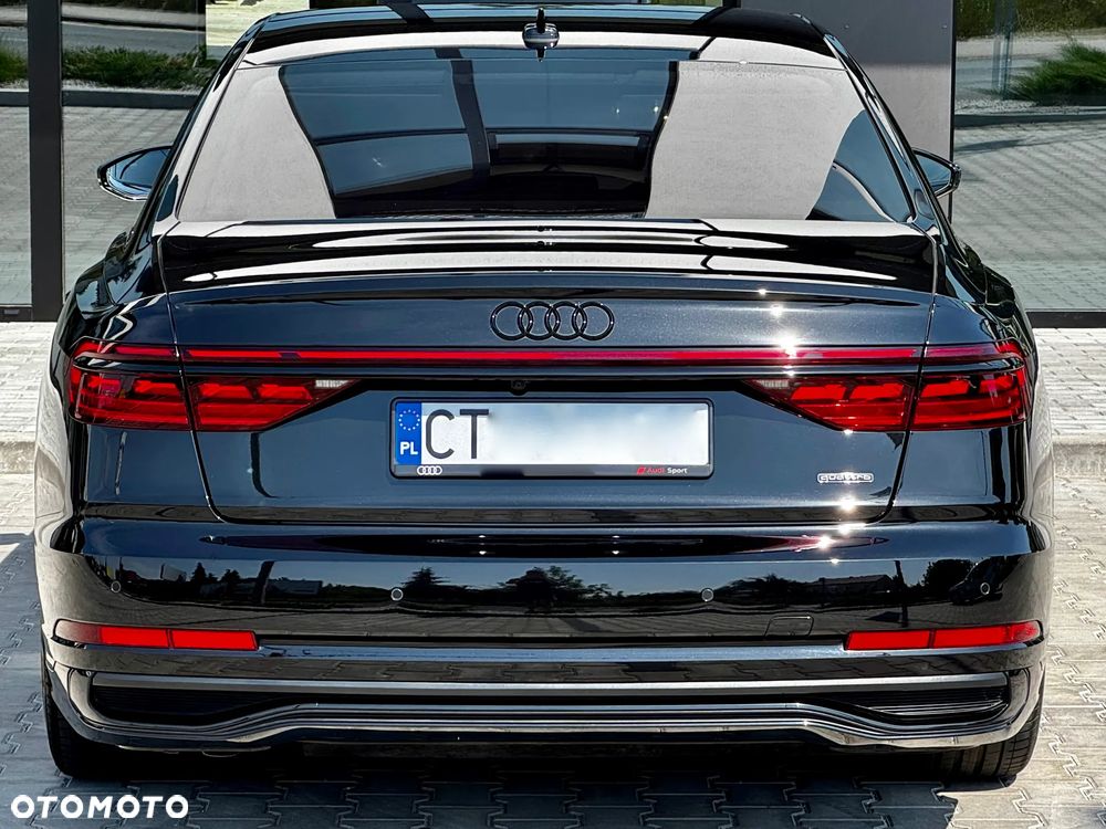 Audi A8 - 13