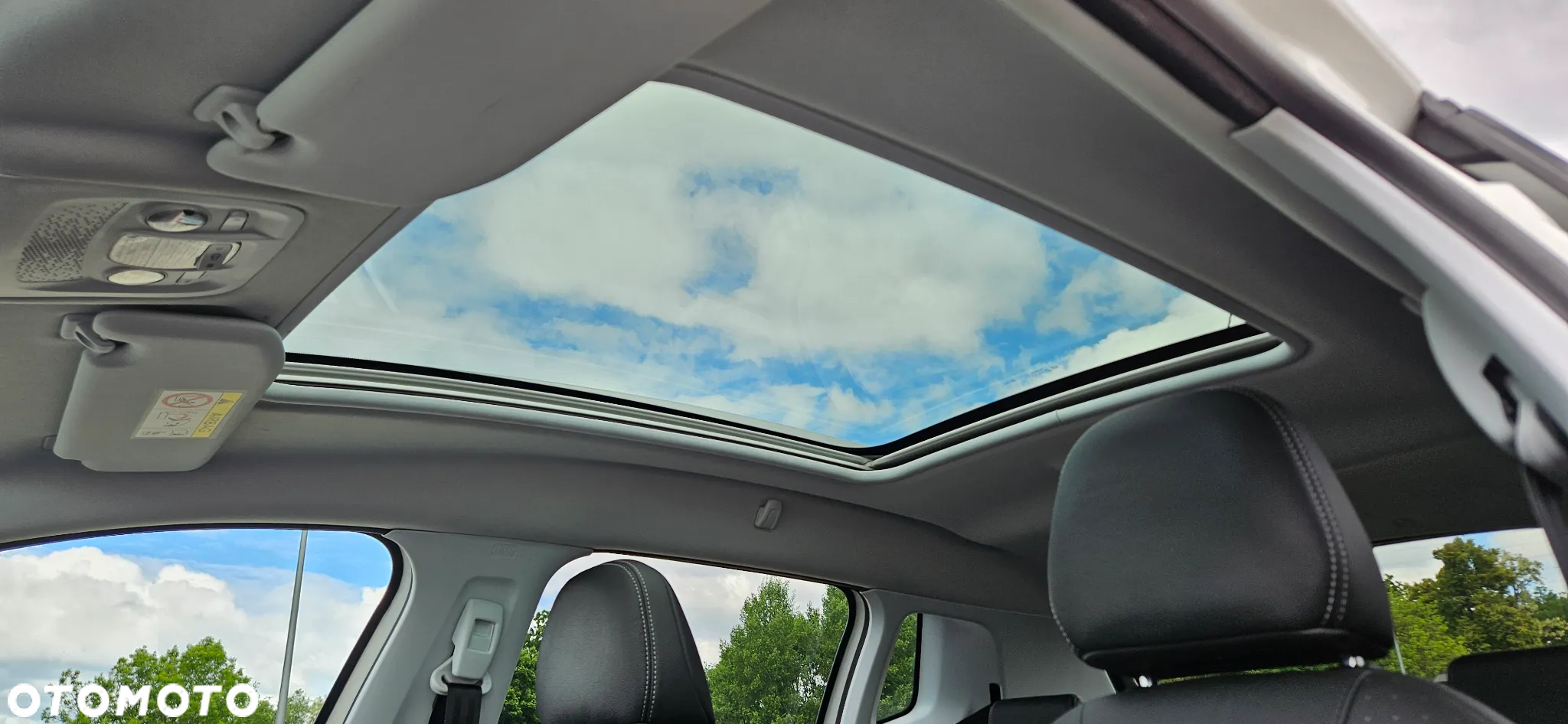 Peugeot 2008 1.2 PureTech Allure S&S - 14