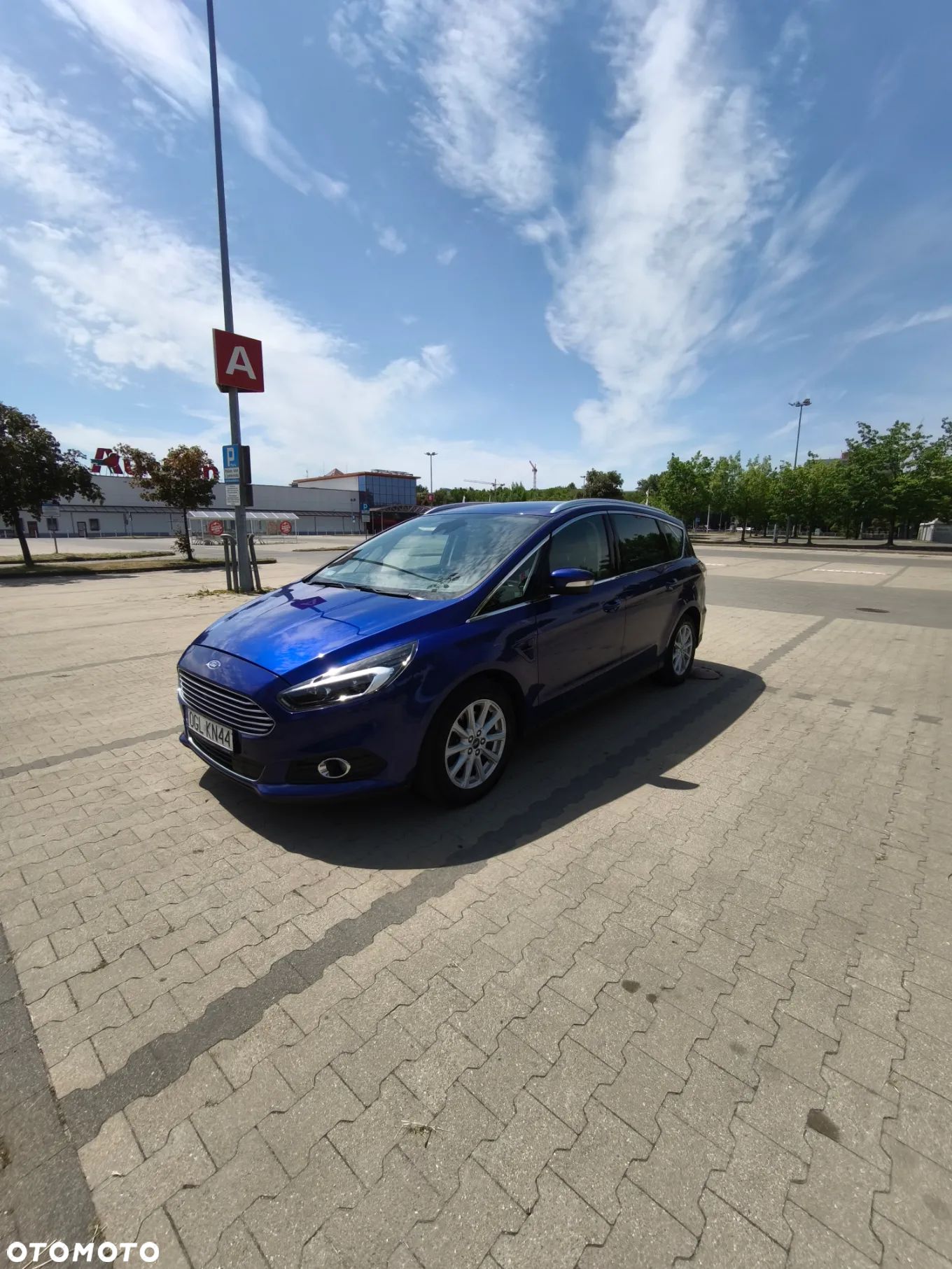 Ford S-Max 2.0 TDCi Titanium PowerShift - 1