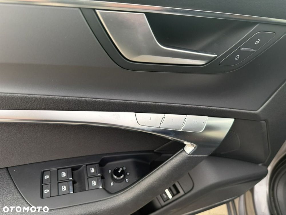 Audi A6 Avant 40 TDI S tronic - 28