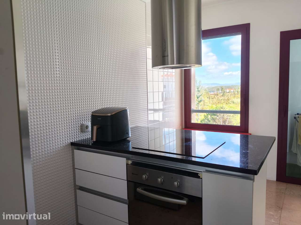 T4 Duplex exclusivo em condomínio com piscina - Grande imagem: 5/16