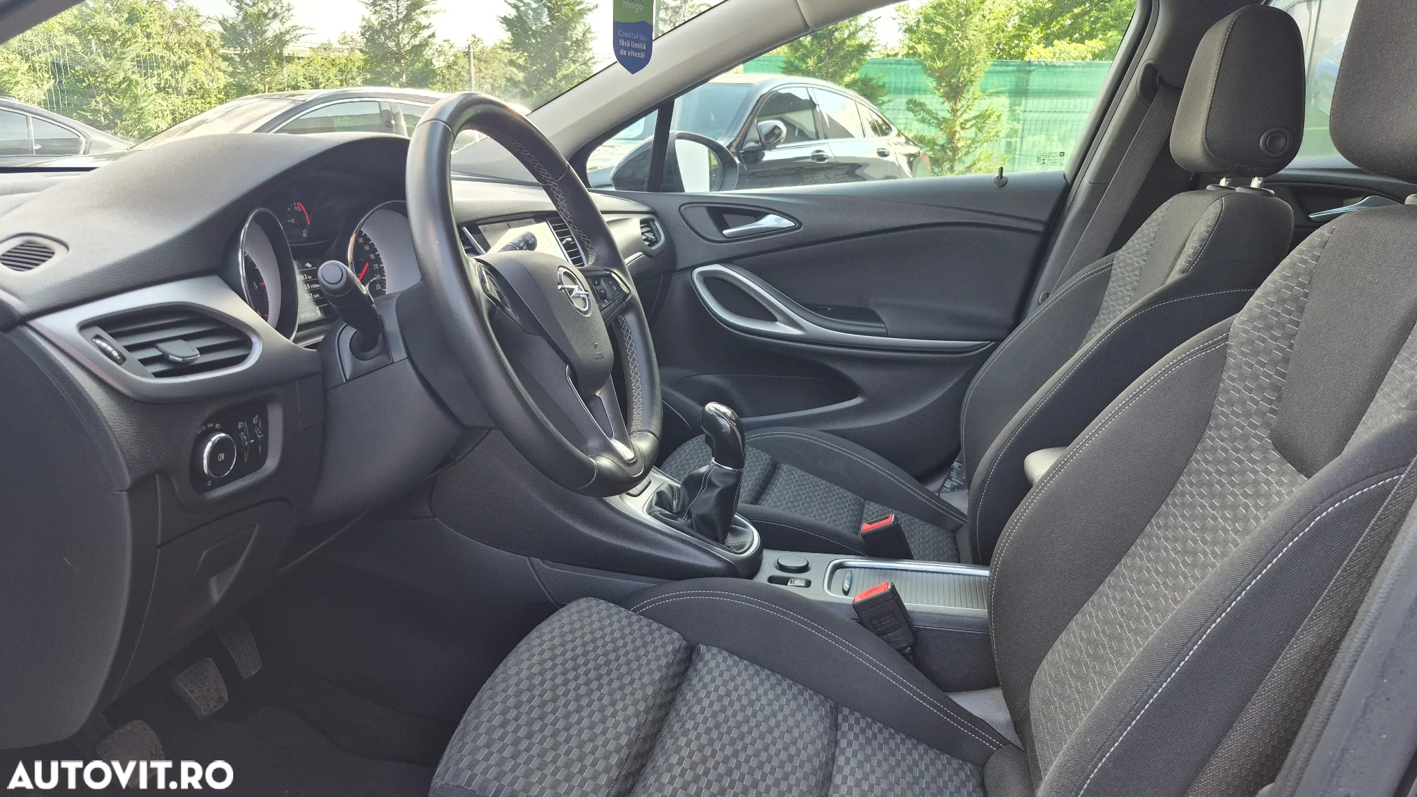 Opel Astra 1.6 CDTI ECOTEC Start/Stop Cosmo - 8