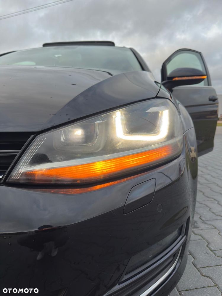 Volkswagen Golf 2.0 TDI SCR Highline - 24