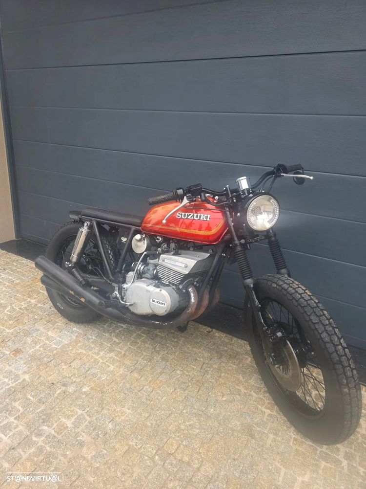 Suzuki GT - 2