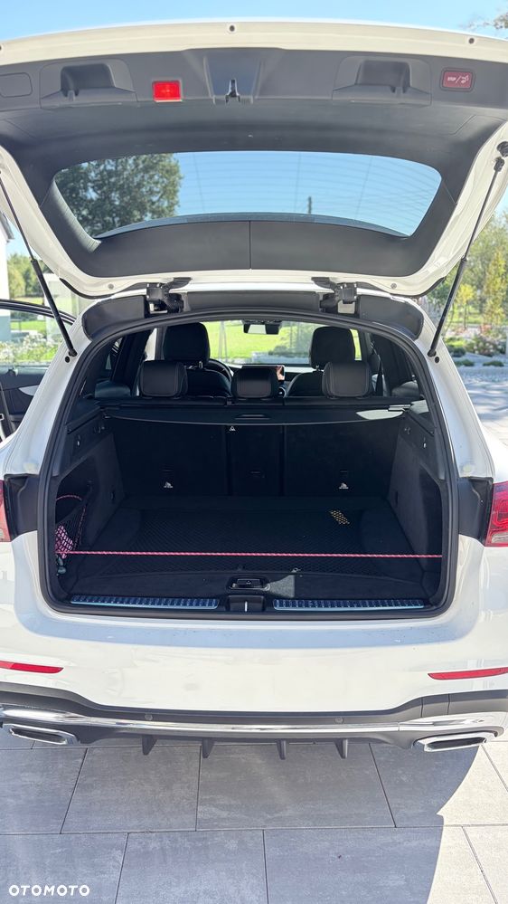 Mercedes-Benz GLC - 8