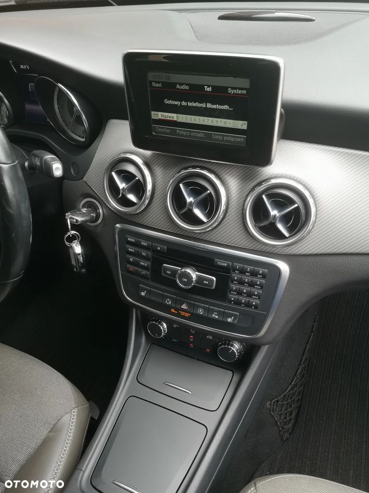 Mercedes-Benz GLA 200 (CDI) d 7G-DCT Style - 19