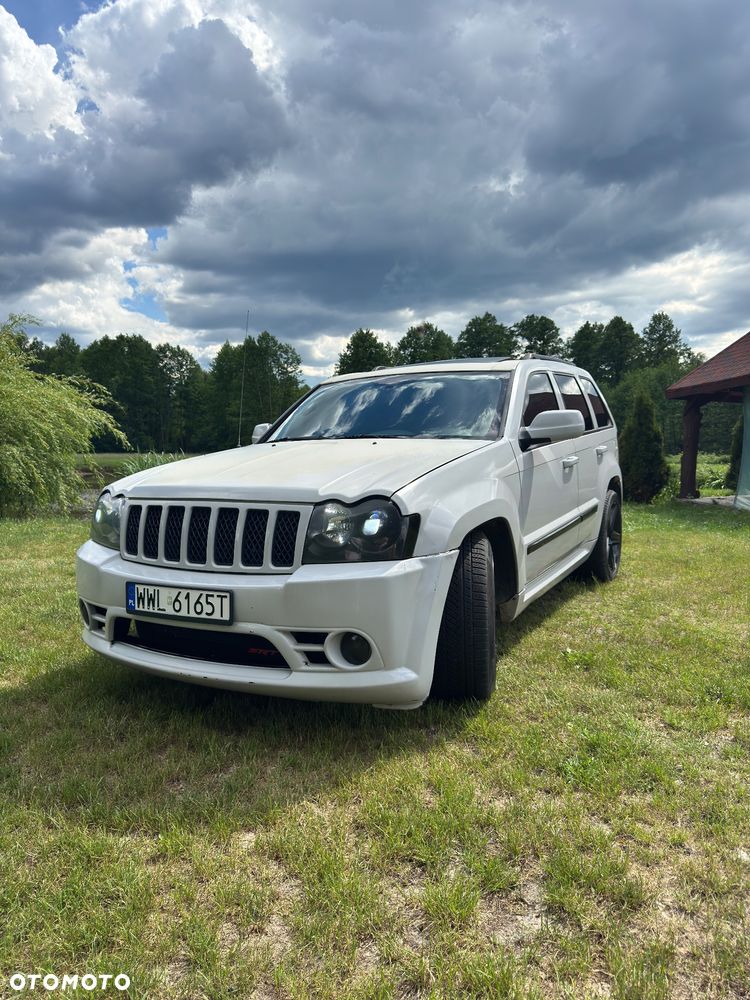 Jeep Grand Cherokee - 1