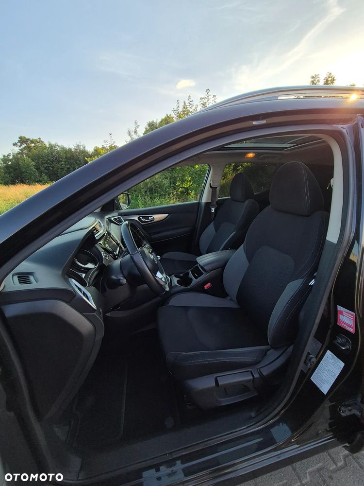 Nissan Qashqai 1.3 DIG-T N-Connecta - 5