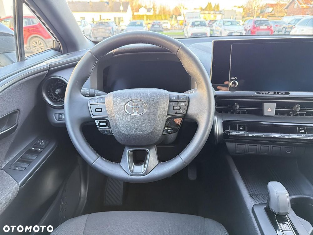 Toyota C-HR - 11