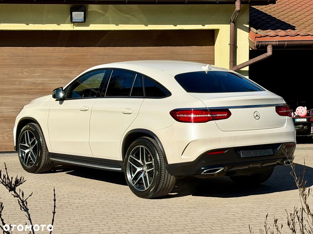 Mercedes-Benz GLE 350 d 4-Matic - 13