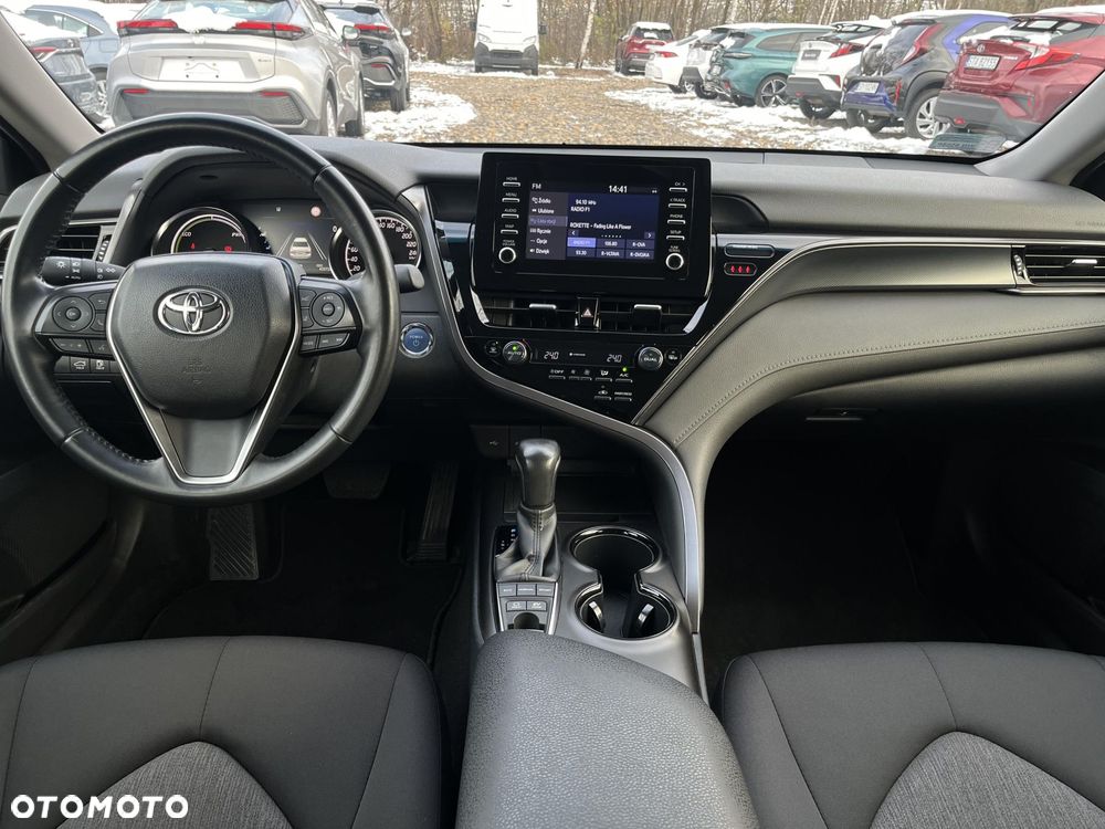 Toyota Camry 2.5 Hybrid Comfort CVT - 6
