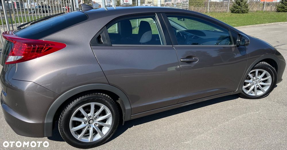 Honda Civic 1.4 i-VTEC Comfort - 14