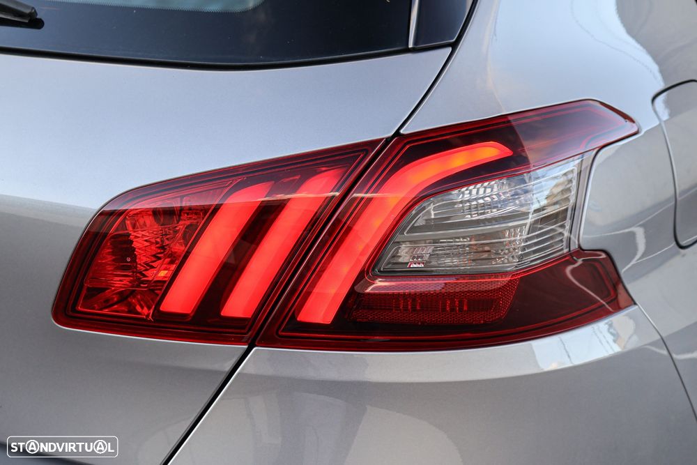 Peugeot 308 PureTech 110 Stop & Start Active Pack - 9