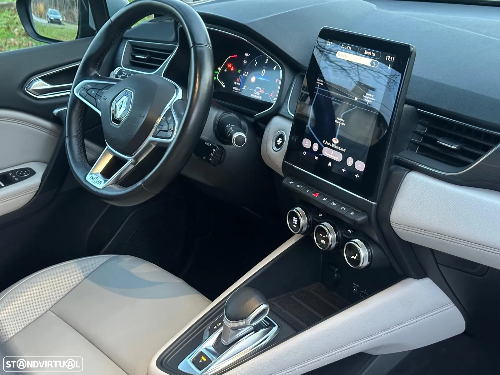 Renault Captur - 12
