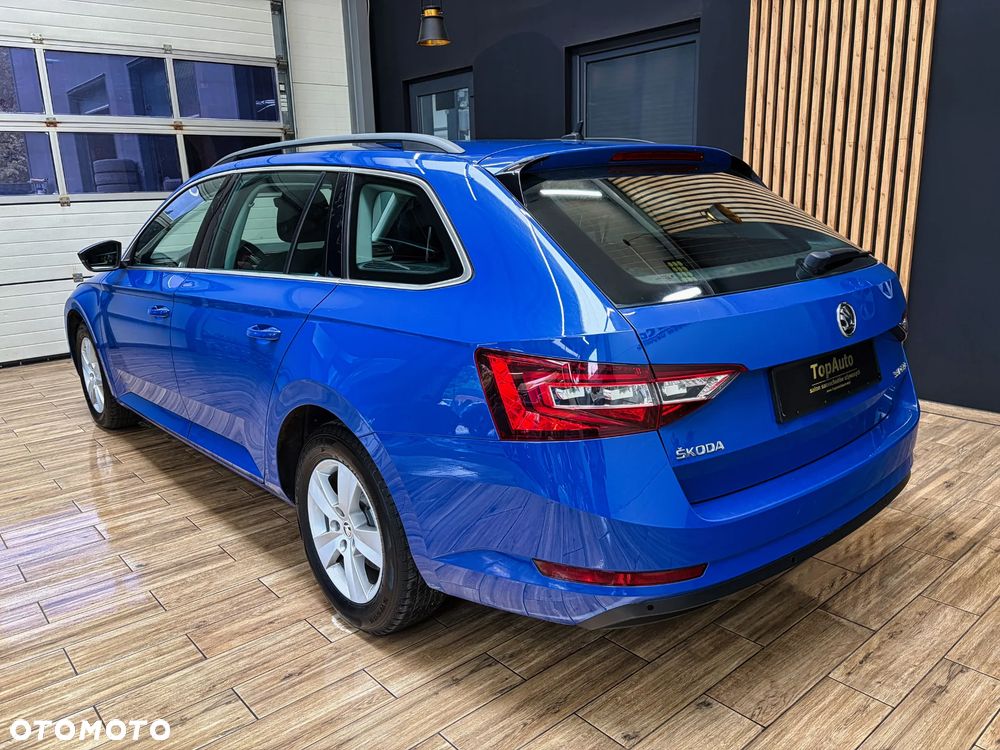 Skoda Superb 1.6 TDI Ambition DSG - 10
