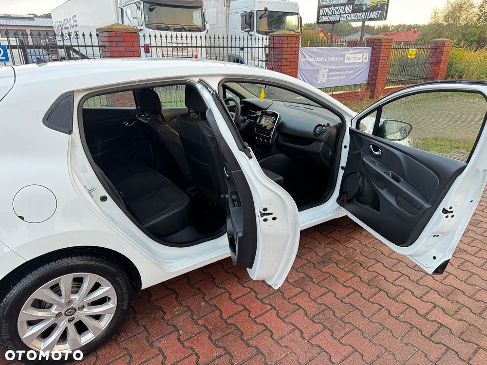 Renault Clio - 8