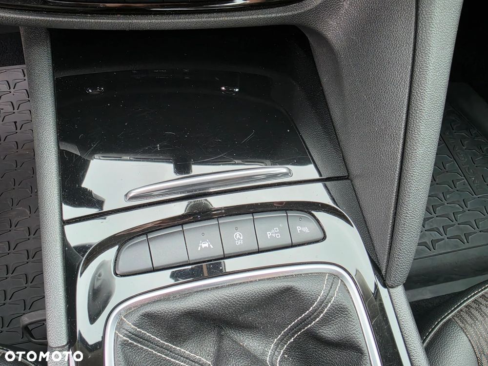 Opel Insignia 1.5 T GPF Exclusive S&S - 21