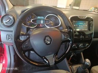 Renault Clio Sport Tourer 1.5 dCi Dynamique S - 17