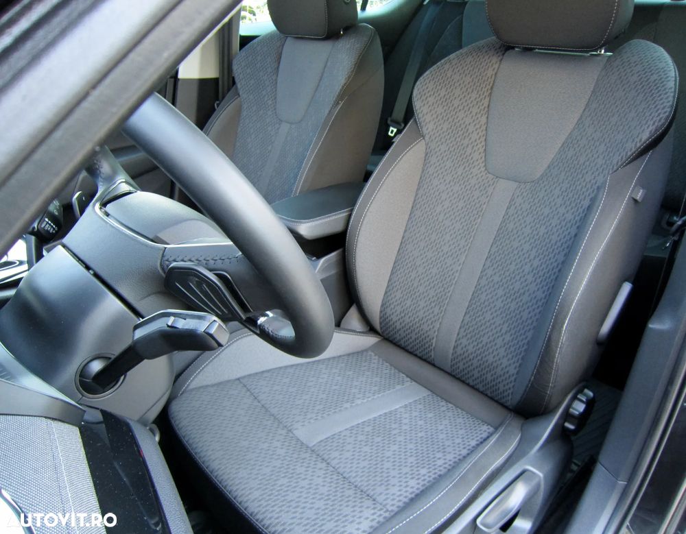 Skoda Octavia 2.0 TDI DSG Style - 8