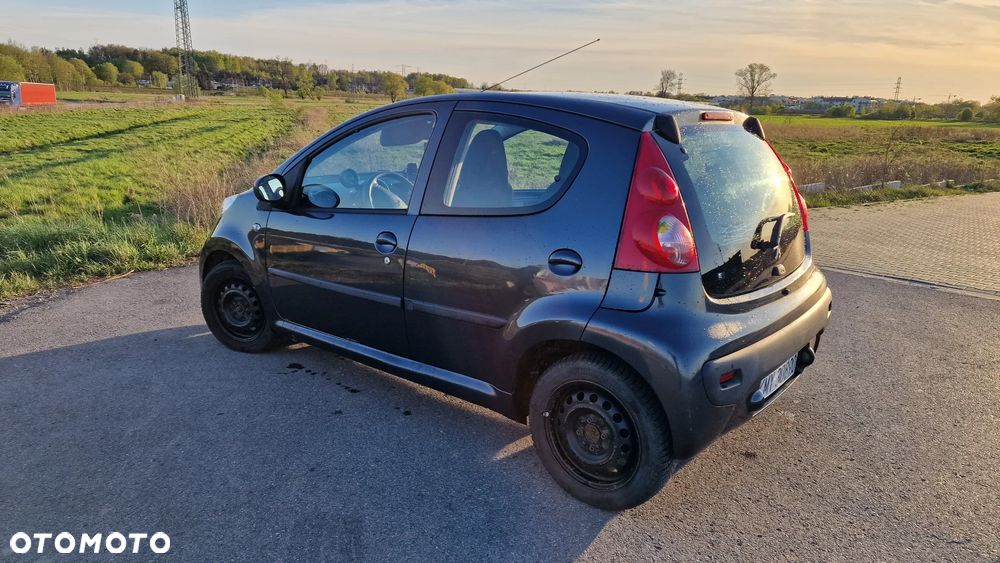 Peugeot 107 1.0 Happy - 4