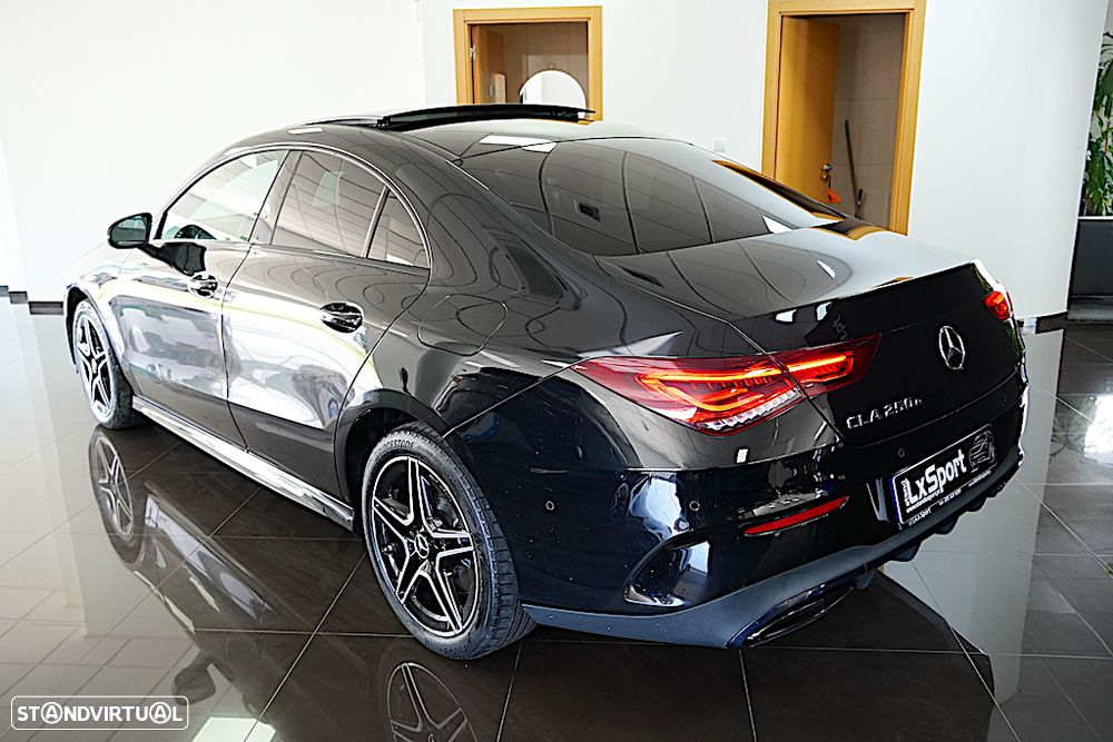 Mercedes-Benz CLA 250 e AMG Line - 4